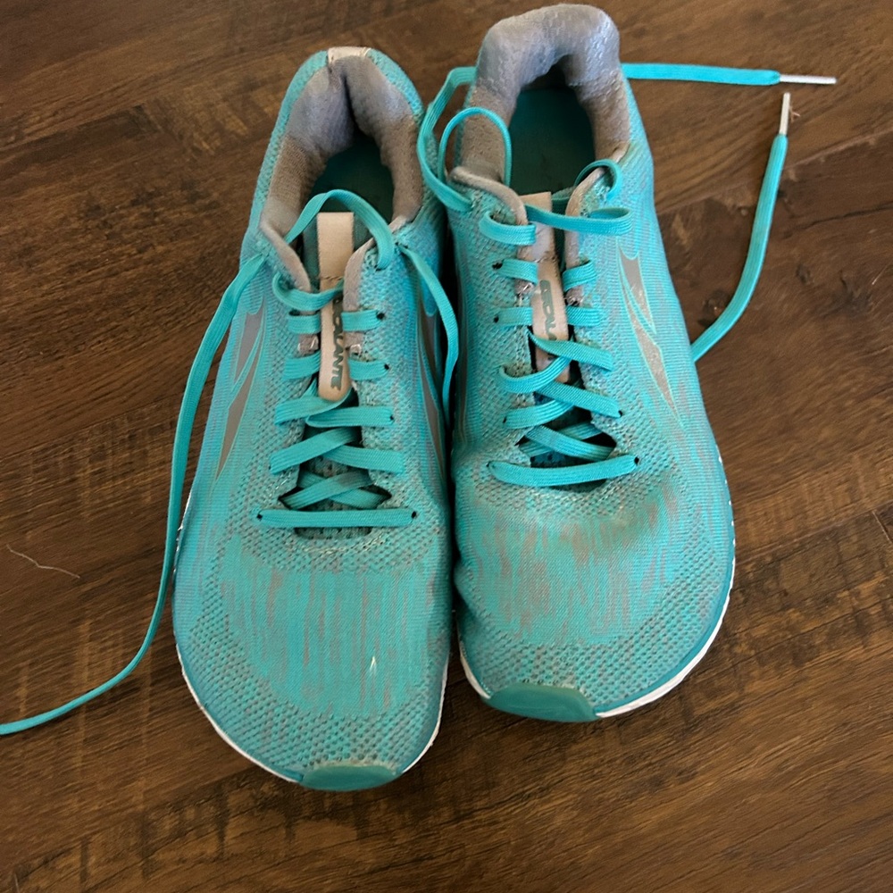 Altra Women’s Shoes size 9